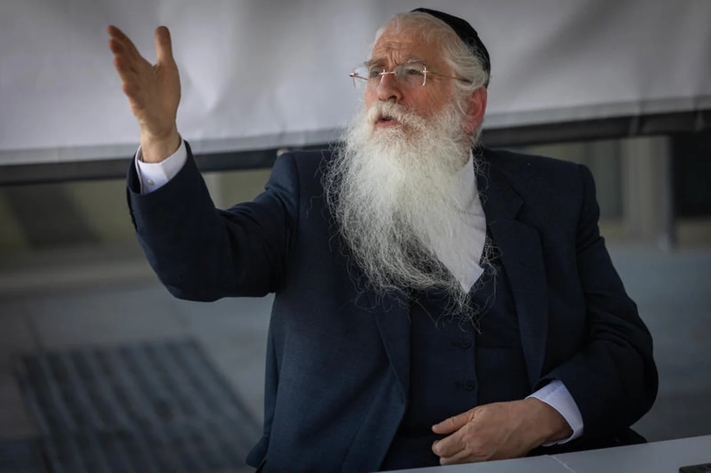 Porush Brushes Off New Chareidi Party